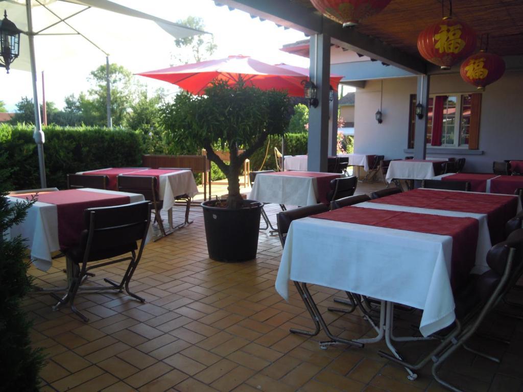 Hotel Cuulong Labarthe-Inard Kültér fotó