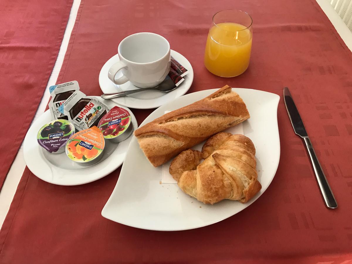 Hotel Cuulong Labarthe-Inard Kültér fotó